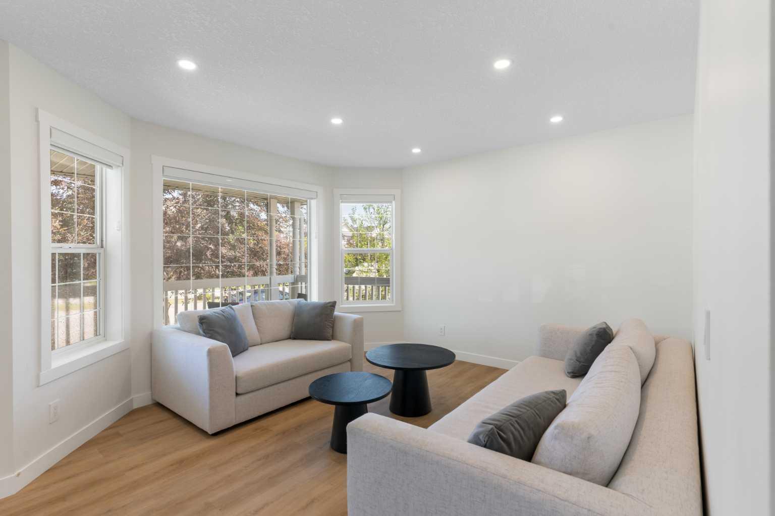 6 Hidden Hills Terrace NW
