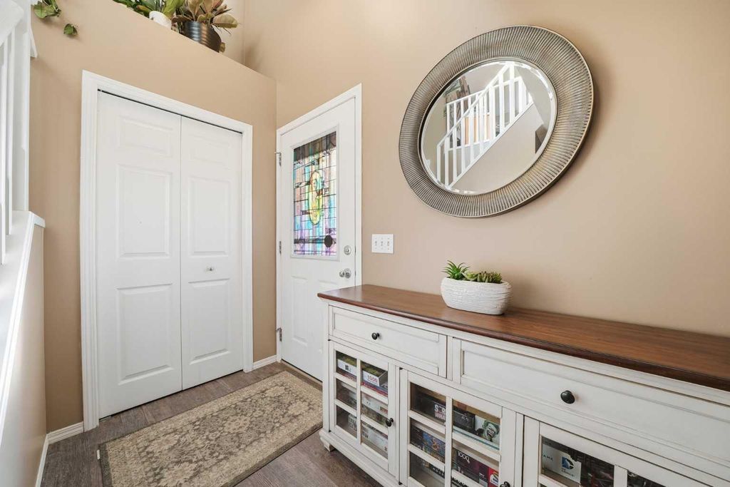 Photo of 14 Kincora Drive NW, Calgary, AB T3R 1K8 (MLS # A2280132)