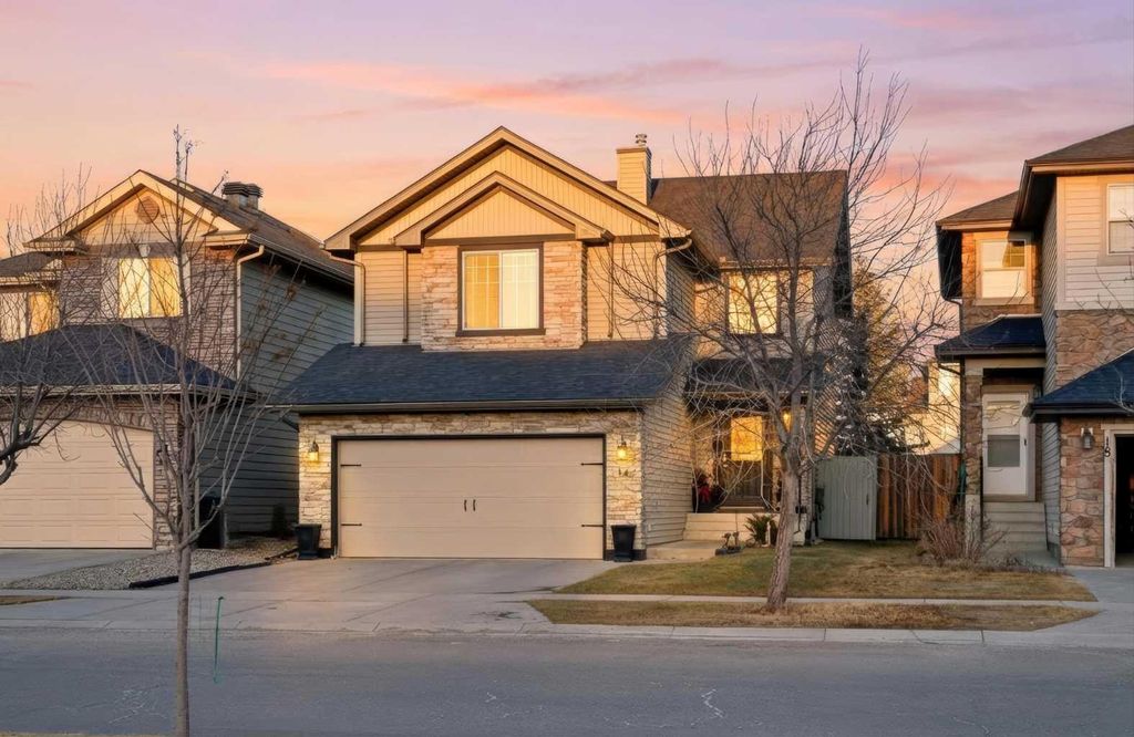 Photo of 14 Kincora Drive NW, Calgary, AB T3R 1K8 (MLS # A2280132)