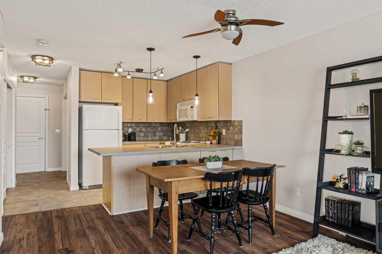 5115 Richard Road SW 209