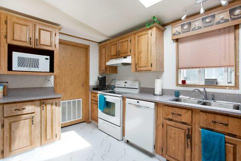 Tiny photo for 99 Arbour Lake Road NW #62, Calgary, AB T3G 4E4 (MLS # A2272467)