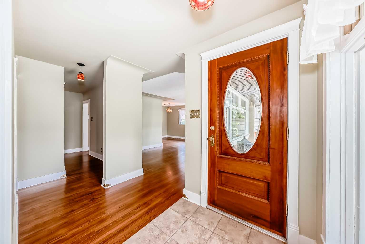 273 Capri Avenue NW