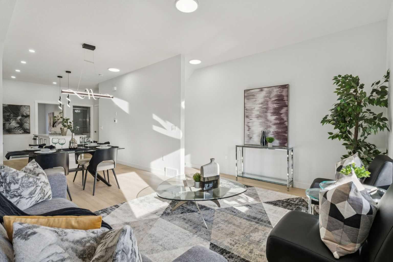 95 Saddlecrest Circle NE 105