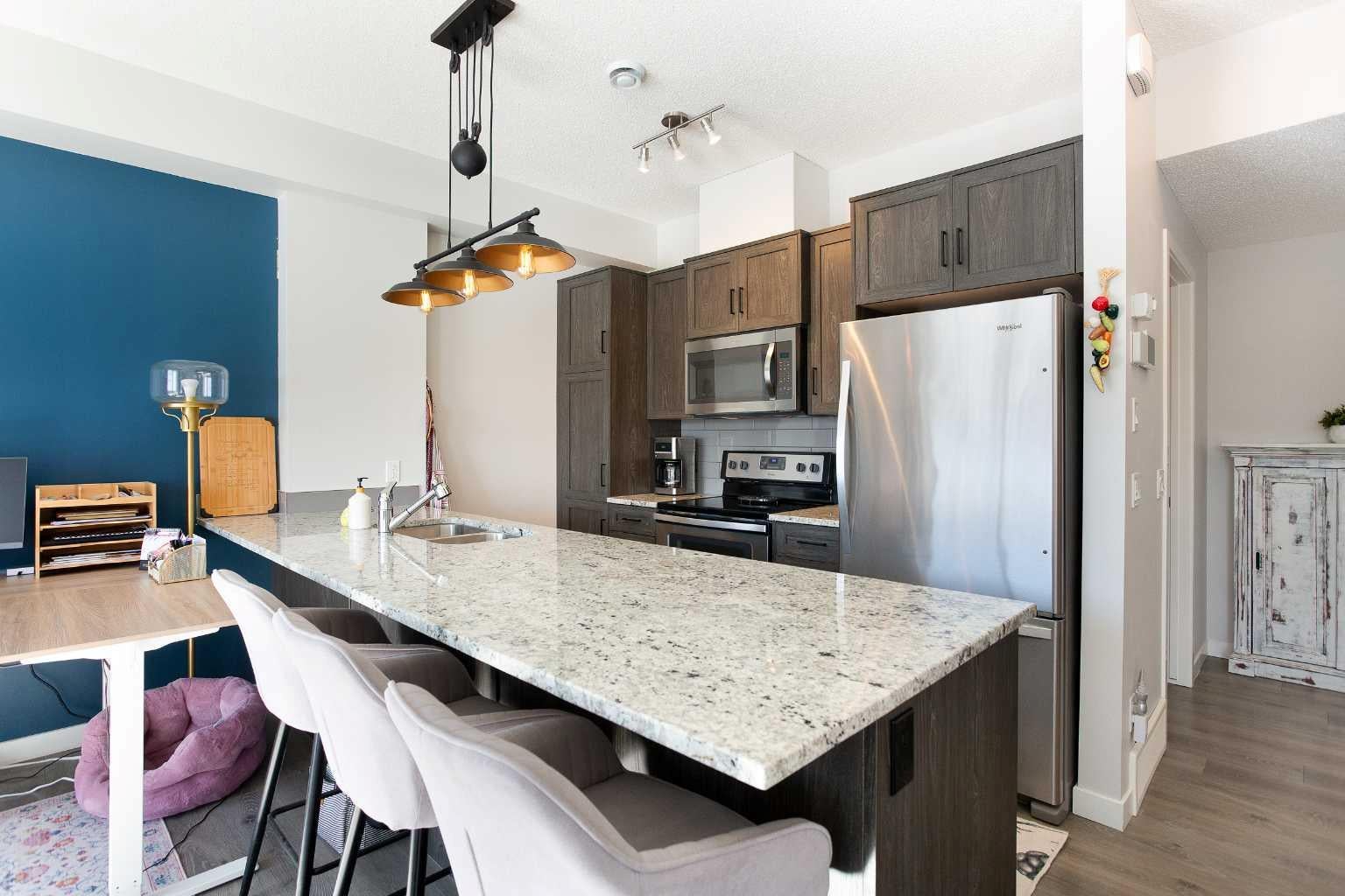 250 Fireside View 412