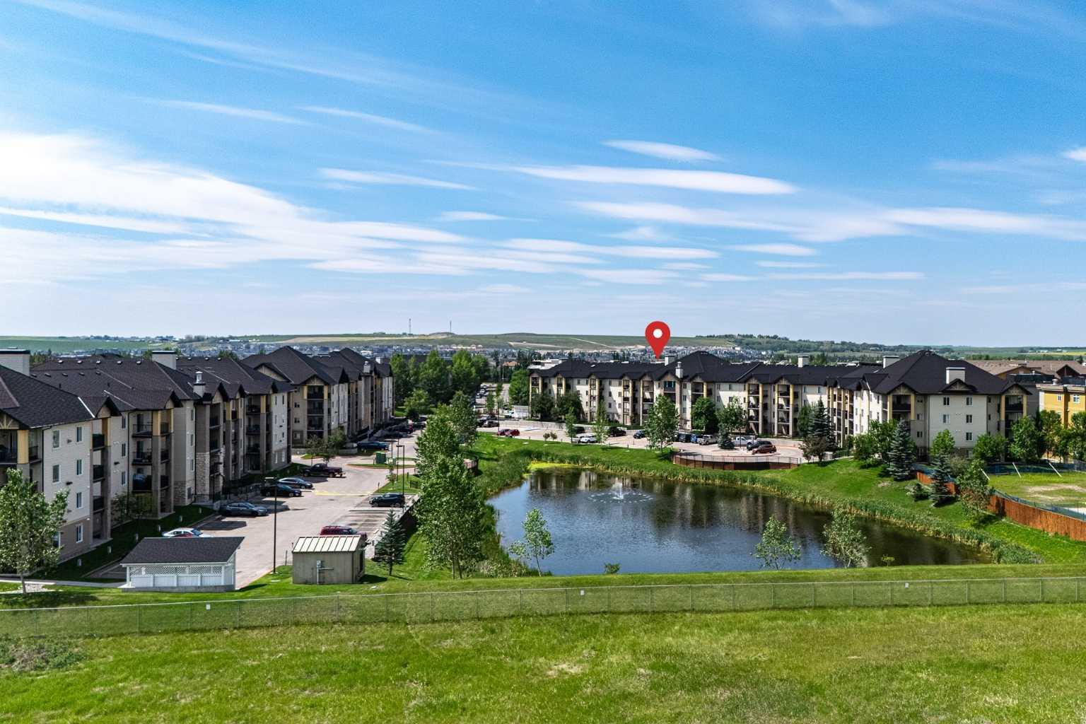 304 Mackenzie Way SW 8213