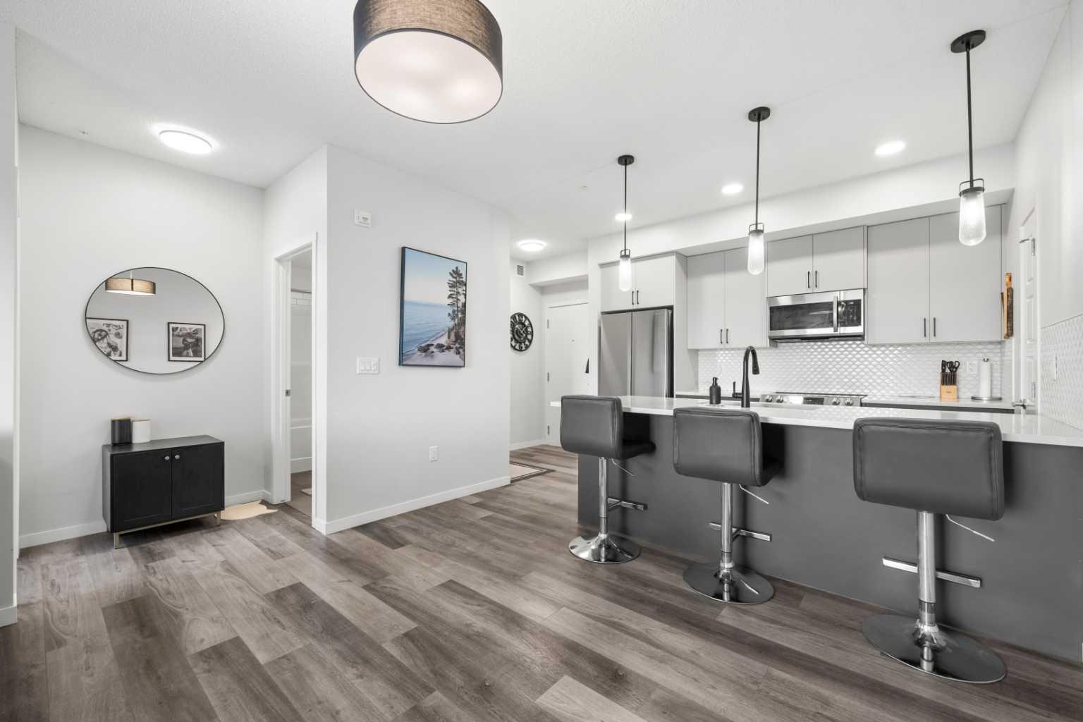 33 Carringham Gate NW 2213