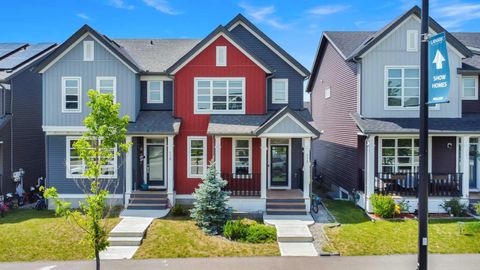 117 Highview Gate SE Airdrie AB T4A 3L6