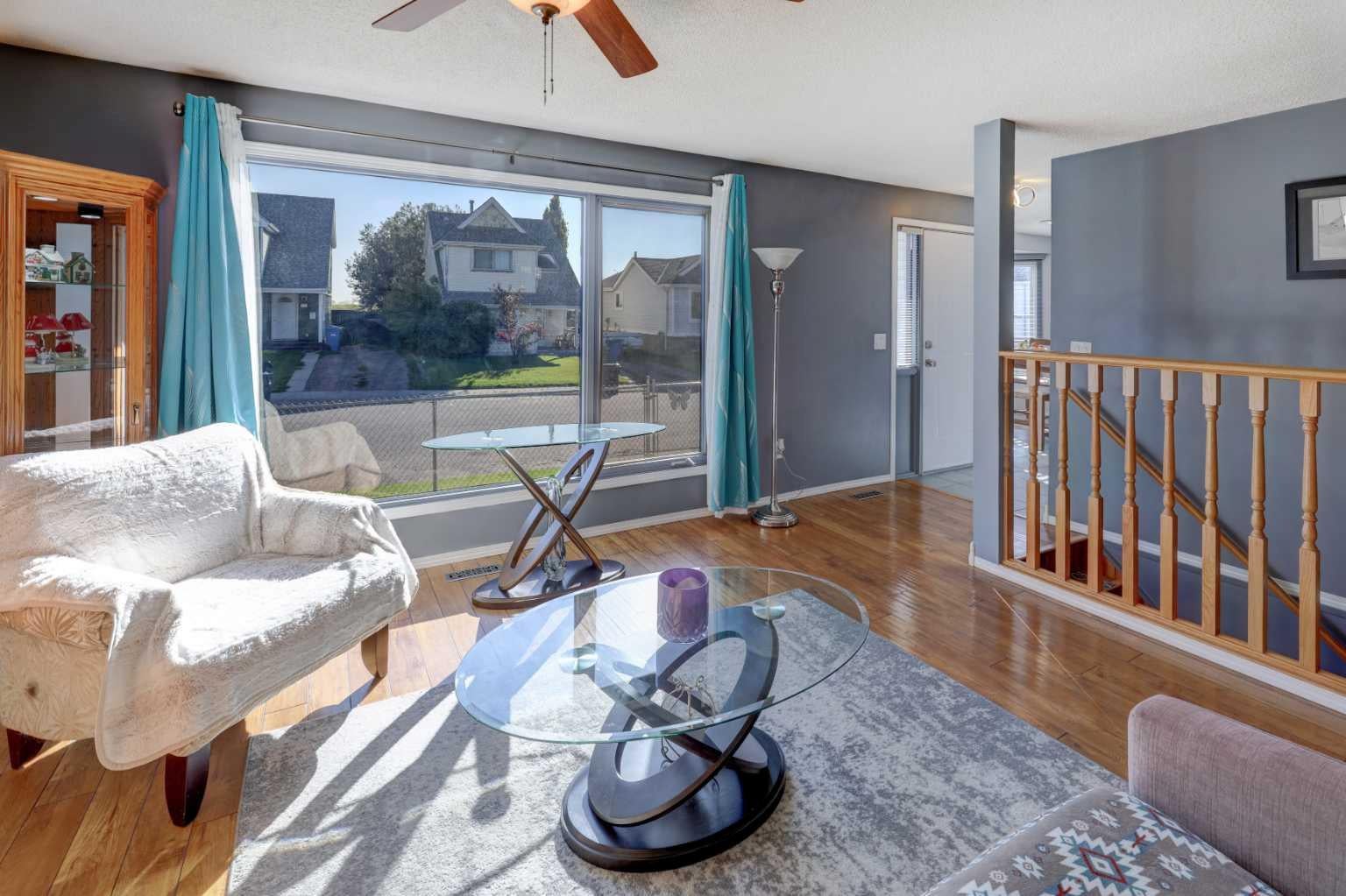 115 Aberfoyle Close NE