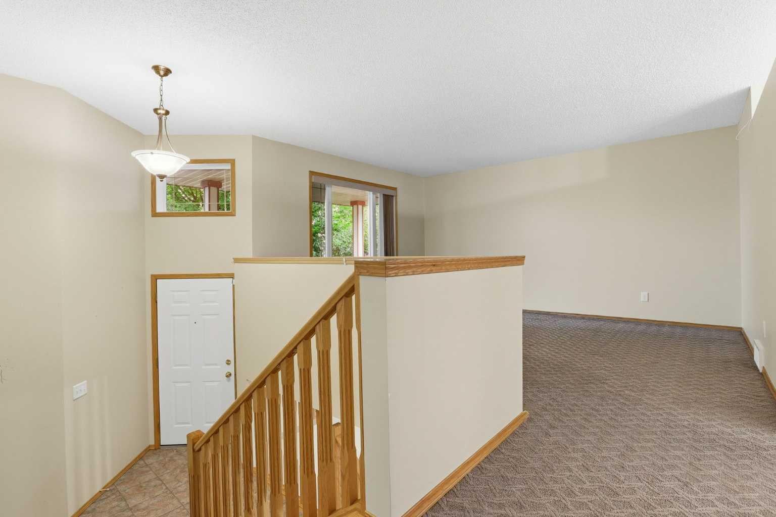 11 Westfall Crescent