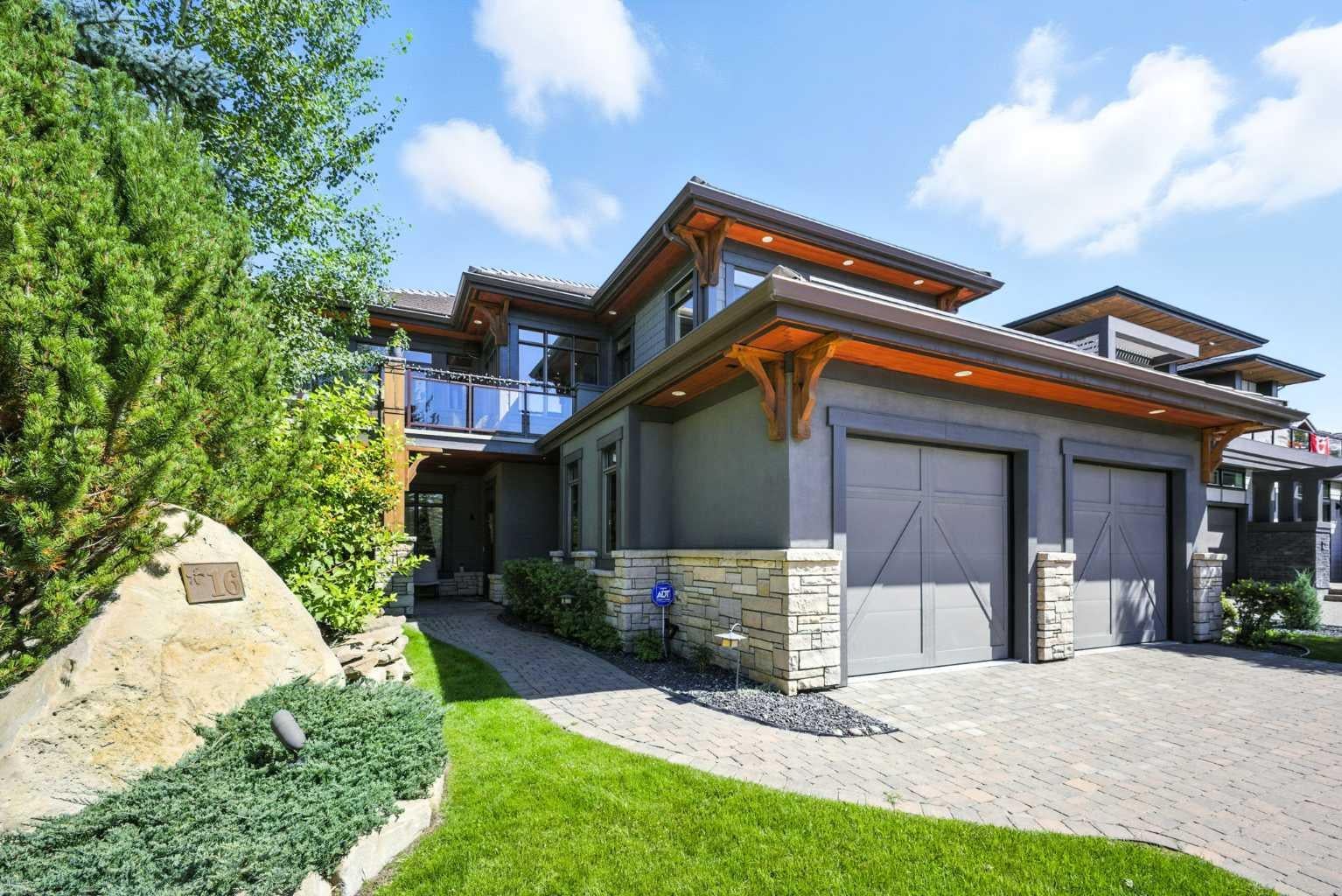 16 Spring Valley Lane SW
