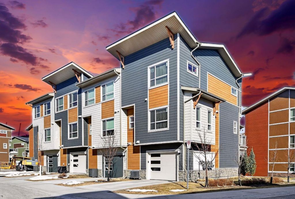 Photo of 220 HARVEST GROVE Walk, Calgary, AB T3K 2M1 (MLS # A2300936)