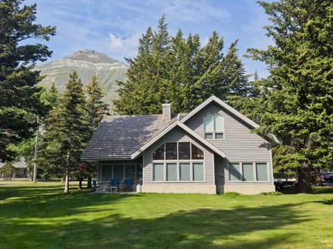 107 Mount View Waterton Park AB T0K 2M0