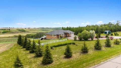 Photo of 28125 Highway 587, Rural Red Deer County, AB T4G 0E9 (MLS # A2316388)