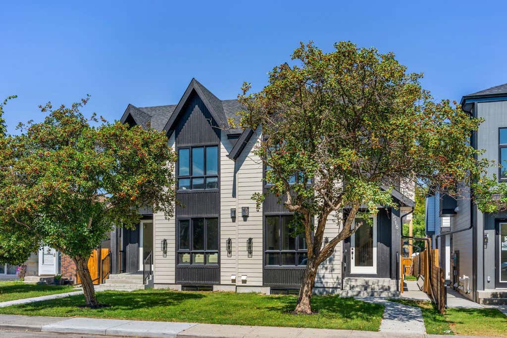 Photo of 518 22 Avenue NW, Calgary, AB T2M 1N6 (MLS # A2337671)