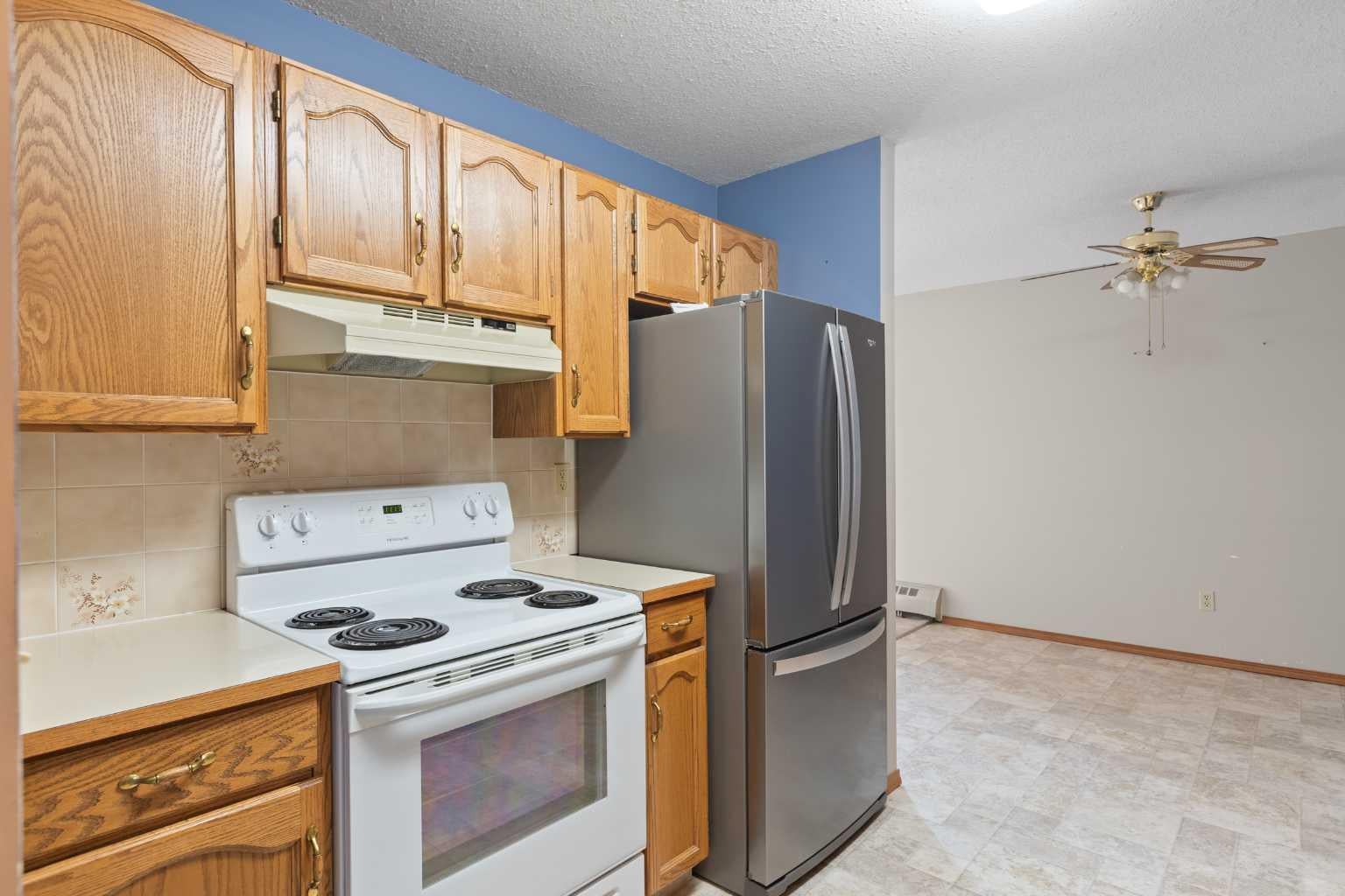 410 7 Street SW 202