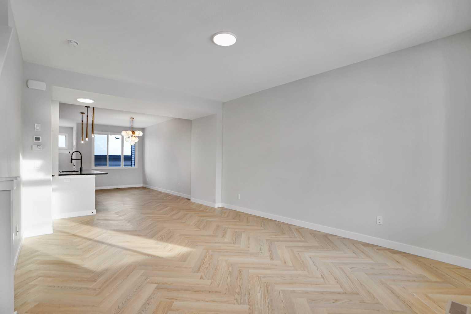 144 Cobblestone Gate SW