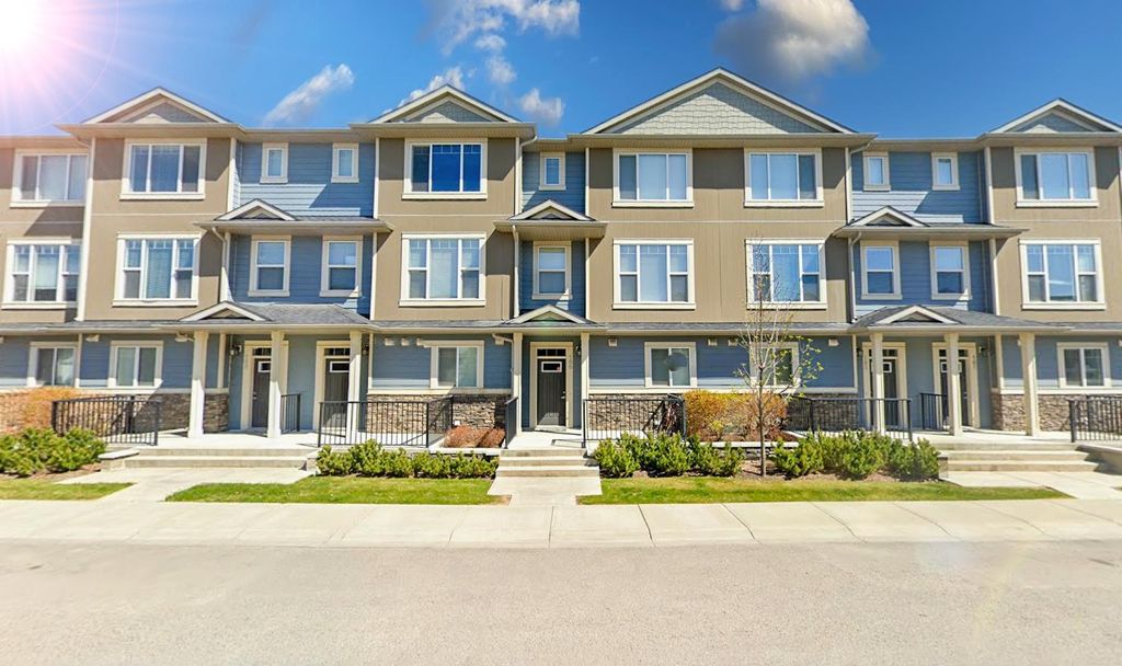 Photo of 165 Panatella Square NW, Calgary, AB T3K 0Z4 (MLS # A2275320)