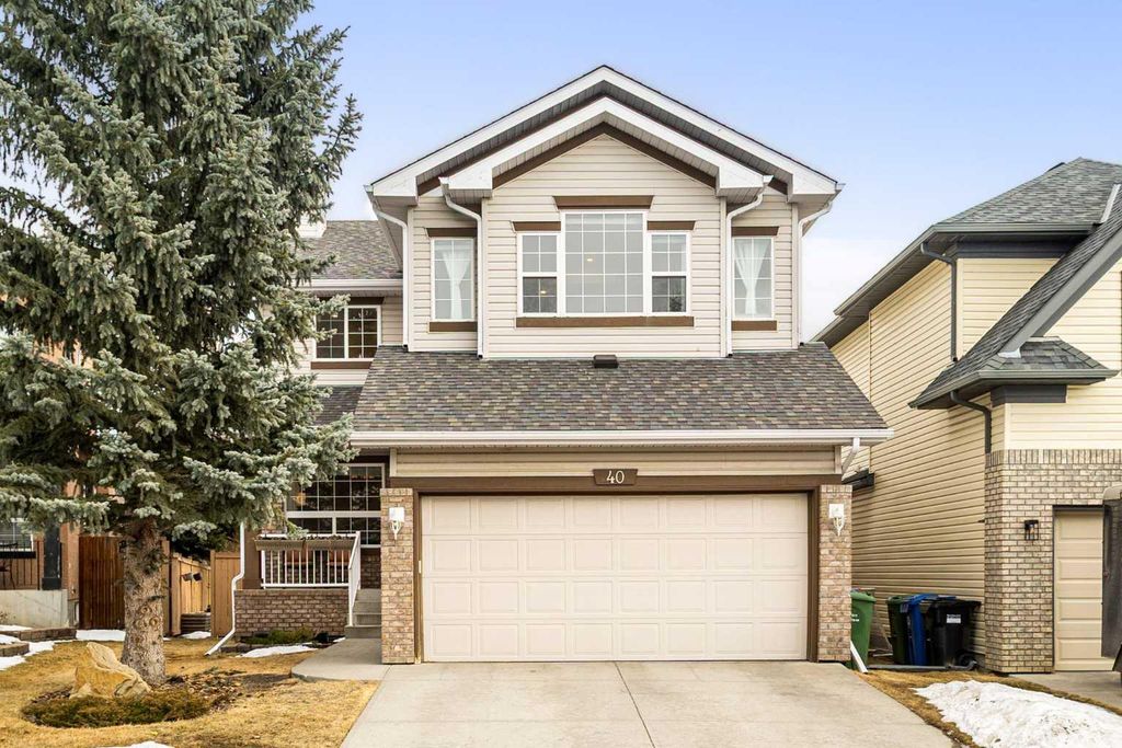 Photo of 40 Wentworth Close SW, Calgary, AB T3H 4Y9 (MLS # A2290086)