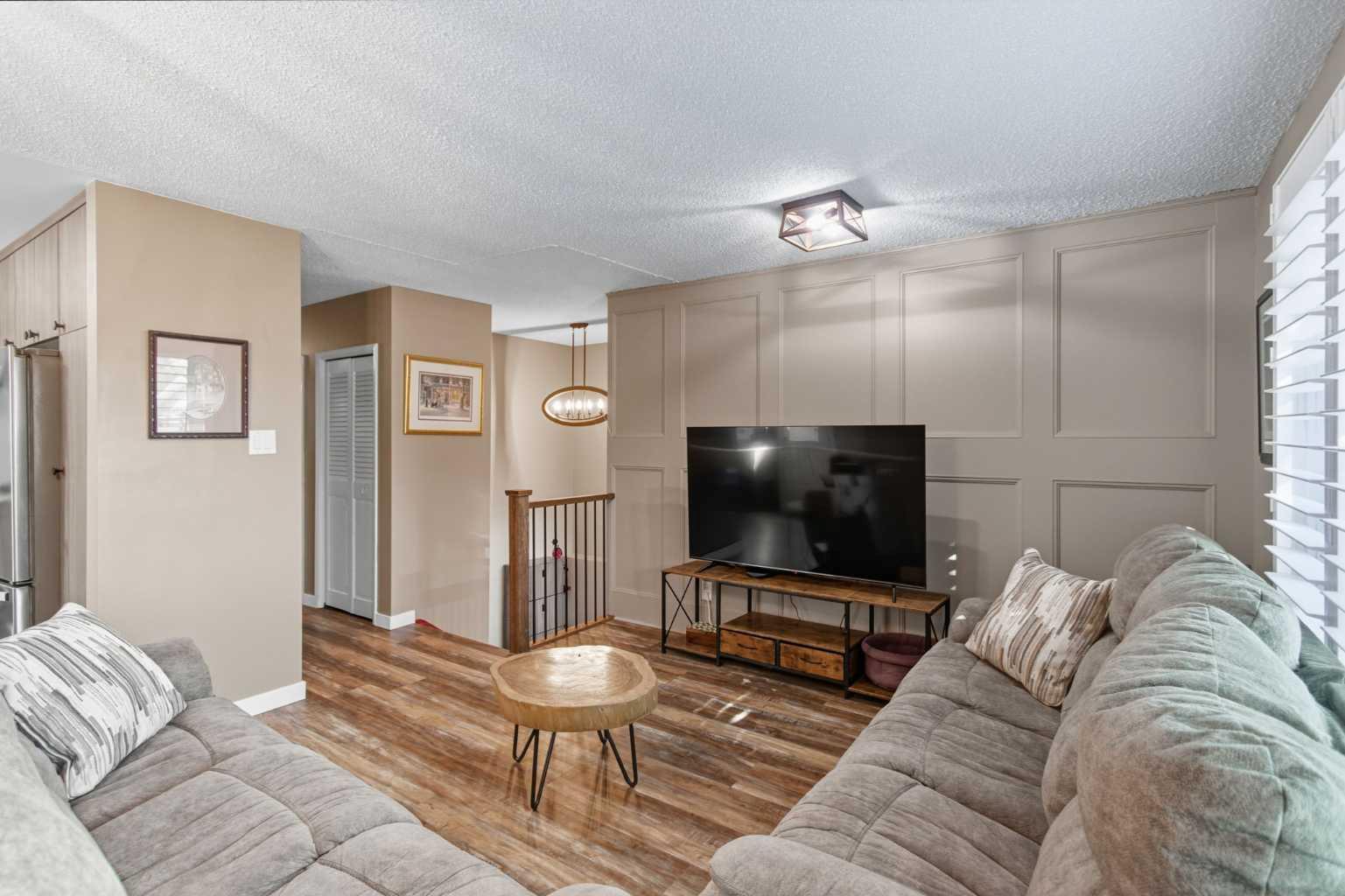 83 Brazeau Crescent SW