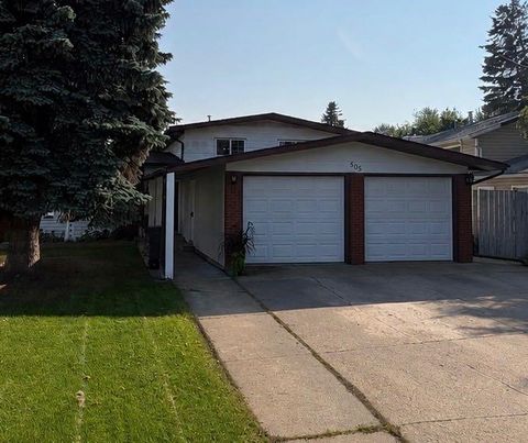 Photo of 505 12 Avenue, Slave Lake, AB T0G 2A3 (MLS # A2331689)