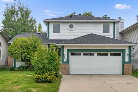 148 Harvest Wood Way NE Calgary AB T3K 3X6