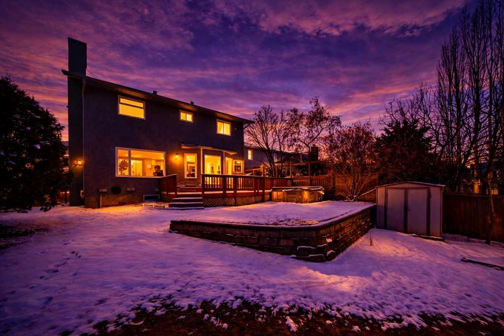 256 Riverside Mews SE