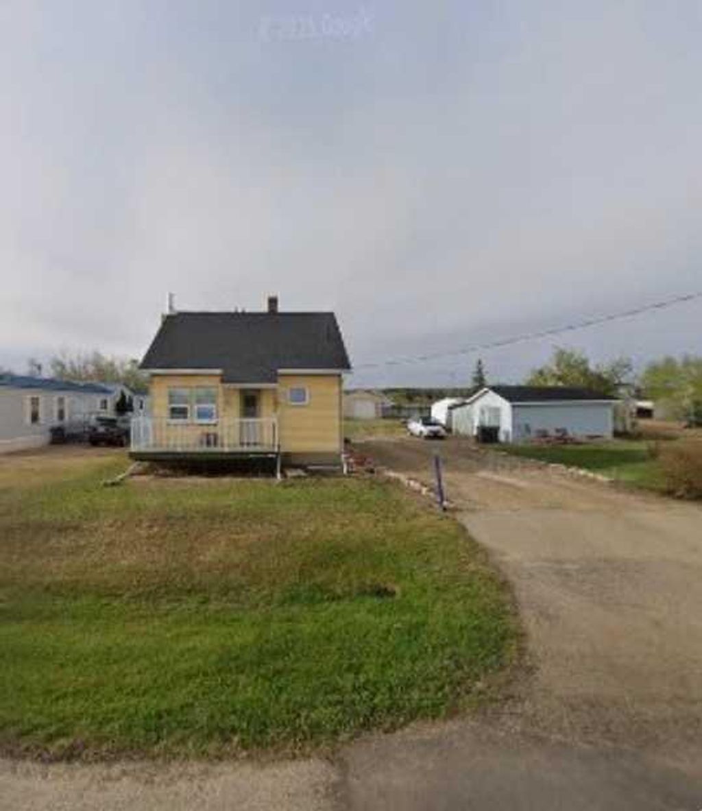 Photo of 5023 51 Avenue, Woking, AB T0H 3G0 (MLS # A2294764)
