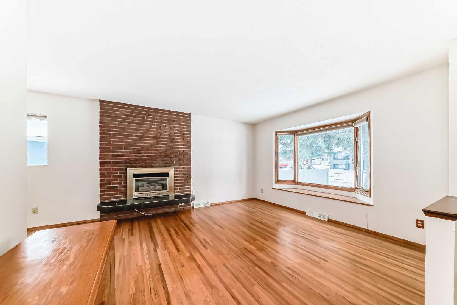 3408 Boulton Road NW