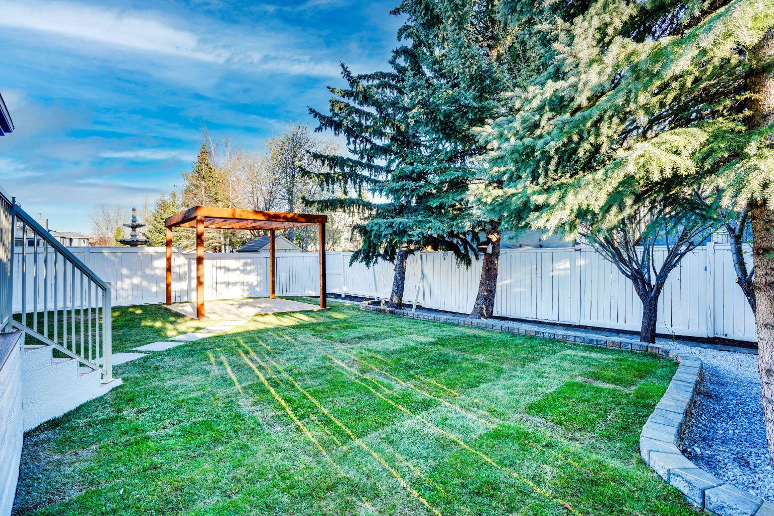 203 Edgepark Way NW