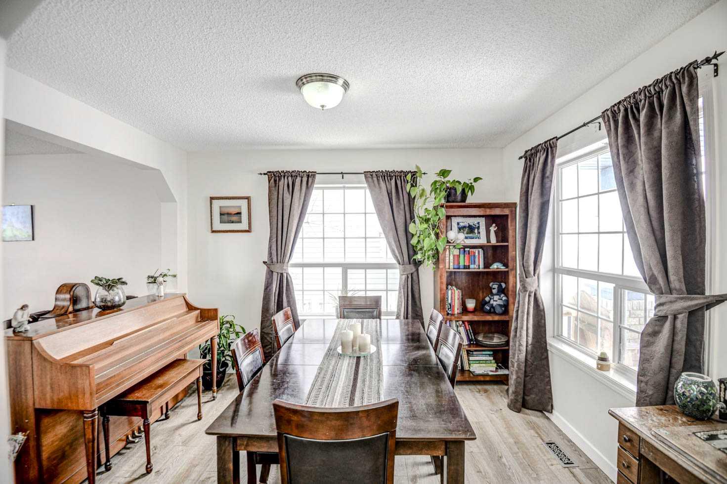 207 Crystalridge Place