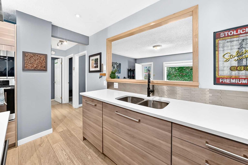 Photo of 8512 33 Avenue NW, Calgary, AB T3B 1M1 (MLS # A2350459)