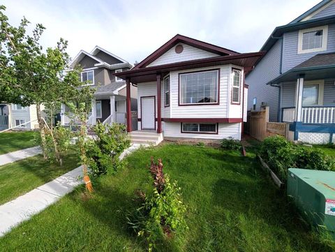 Photo of 151 Taracove Estate Drive NE, Calgary, AB T3J 4R1 (MLS # A2325112)