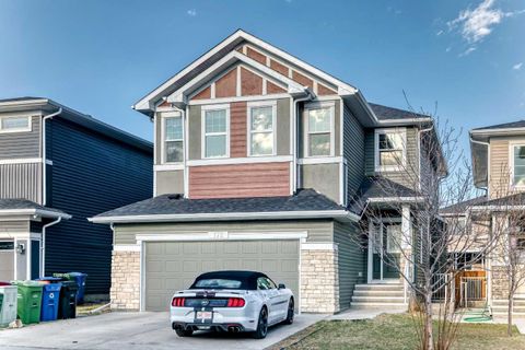 Photo of 172 Redstone Park NE, Calgary, AB T3N 0P7 (MLS # A2306734)