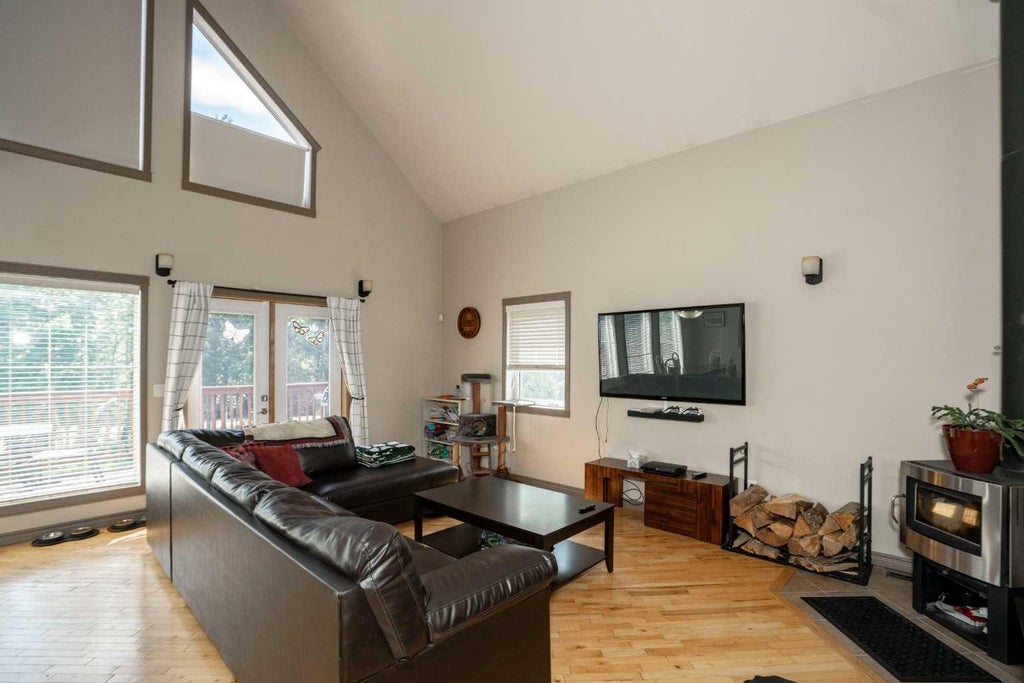 Photo of 36 Aspen Way, Rural Northern Lights, County of, AB T8S 1S4 (MLS # A2325073)