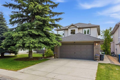 Photo of 142 Riverview Circle SE, Calgary, AB T2C 4J9 (MLS # A2318661)