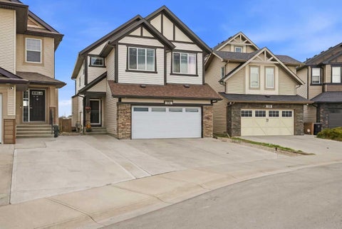 Photo of 156 Skyview Shores Manor NE, Calgary, AB T3N 1B4 (MLS # A2311230)