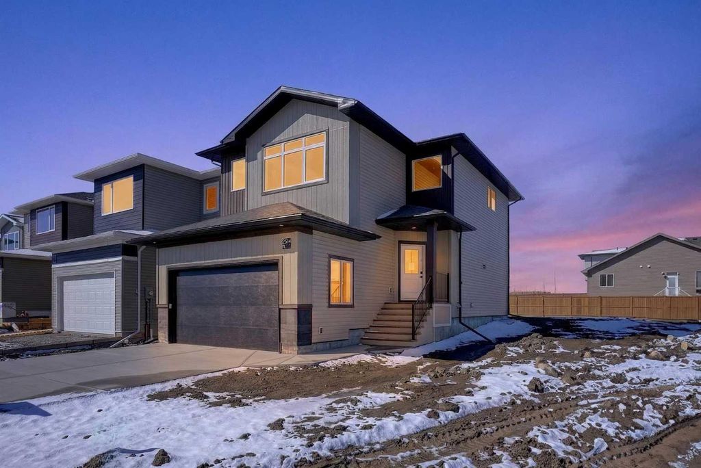 Photo of 2514 44 Street S, Lethbridge, AB T1K 8L6 (MLS # A2300122)