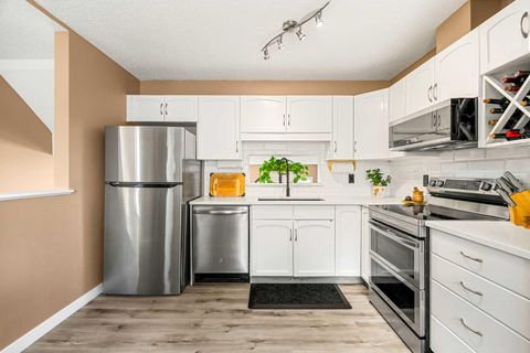 Photo of 53 Copperfield Court SE, Calgary, AB T2Z 4Z3 (MLS # A2302343)