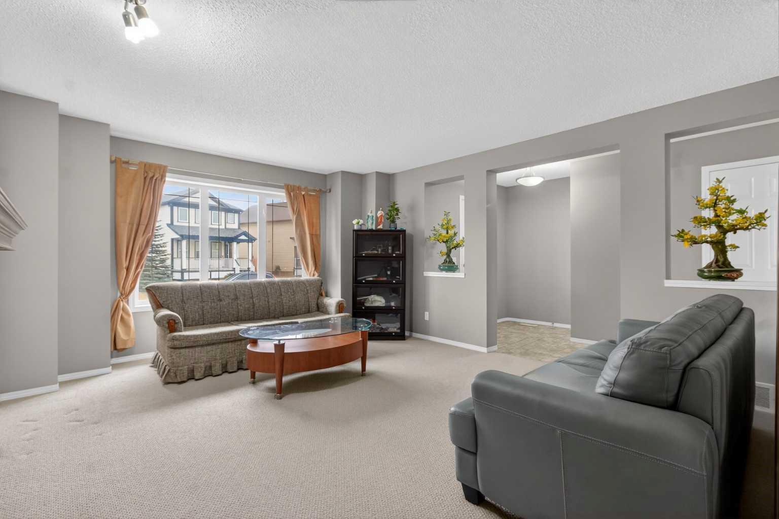 135 Copperstone Grove SE