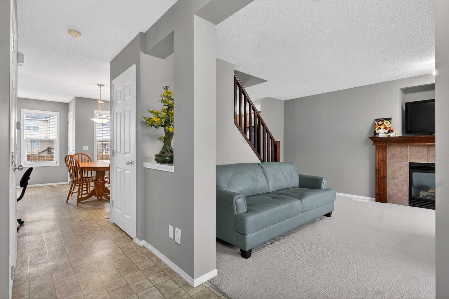 135 Copperstone Grove SE