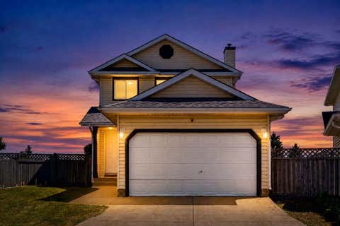 Photo of 51 San Diego Place NE, Calgary, AB T1Y 7A3 (MLS # A2332708)