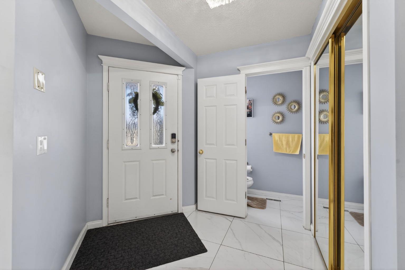 232 San Fernando Place NE