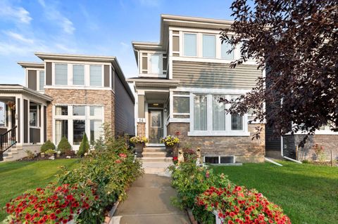14 Red Embers Crescent NE Calgary AB T3N 0R5