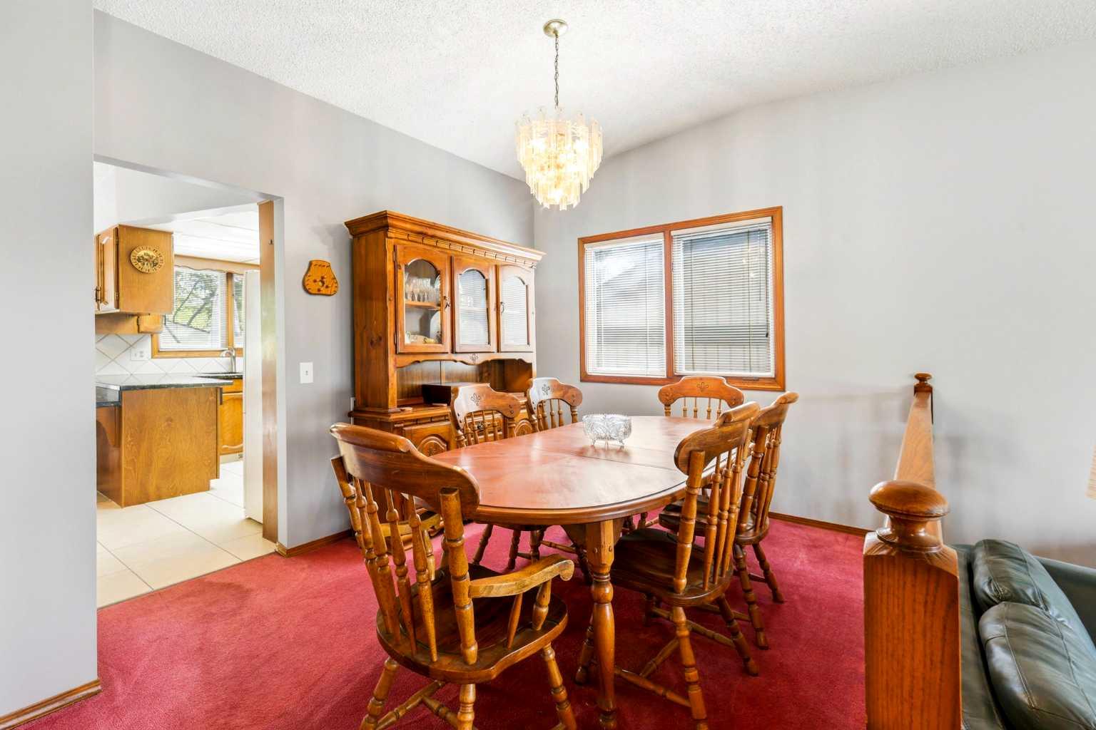 149 Edgehill Drive NW