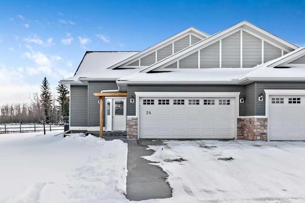 Photo of 925 imperial Drive #24, Diamond Valley, AB T0L 1A5 (MLS # A2292654)