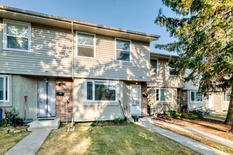 Photo of 123 Queensland Drive SE #13, Calgary, AB T2J 3R3 (MLS # A2333194)