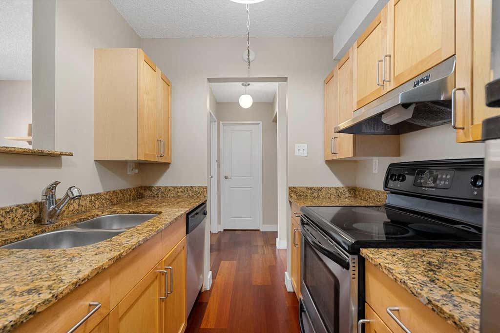 Photo of 315 9A Street NW #404, Calgary, AB T2N 1T7 (MLS # A2335308)
