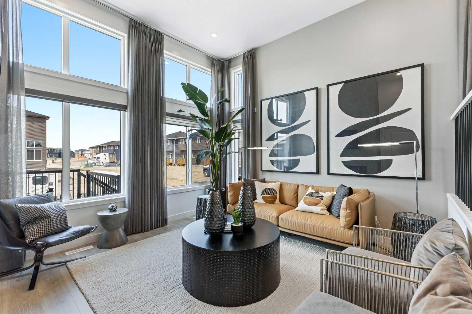 124 Corner Glen Avenue NE