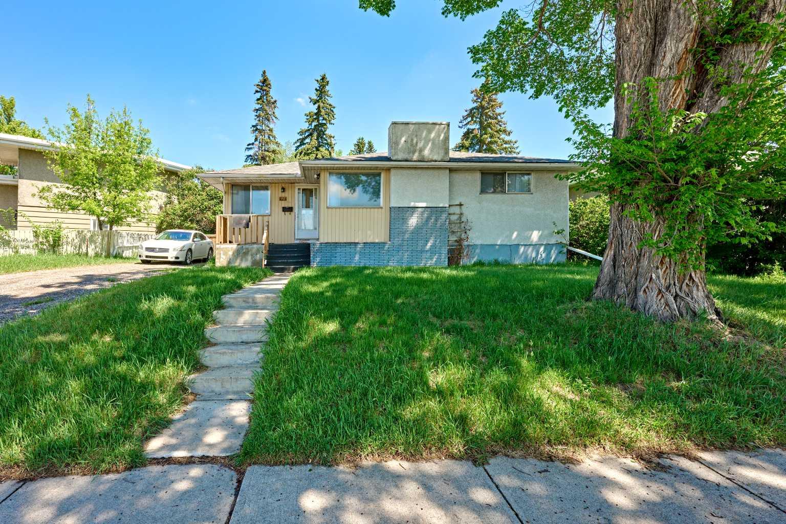 28 CORNELL Place NW