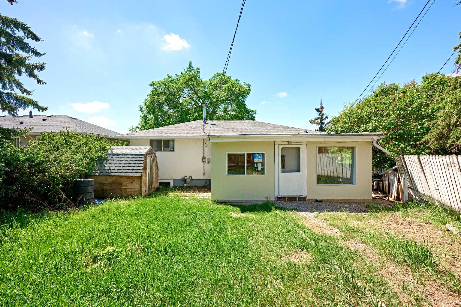 28 CORNELL Place NW